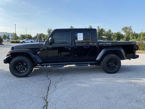 2021 Jeep Gladiator Sport
