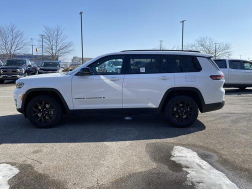 2024 Jeep Grand Cherokee L Altitude