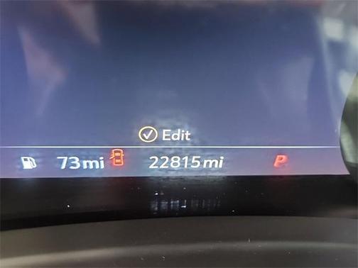 Photo 4 of 20 of 2021 Buick Envision Essence