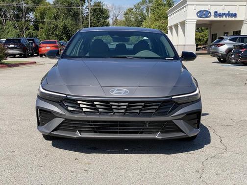 2025 Hyundai ELANTRA Sport