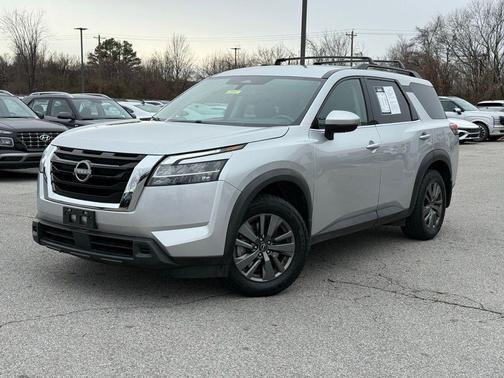 2022 Nissan Pathfinder SV 2WD