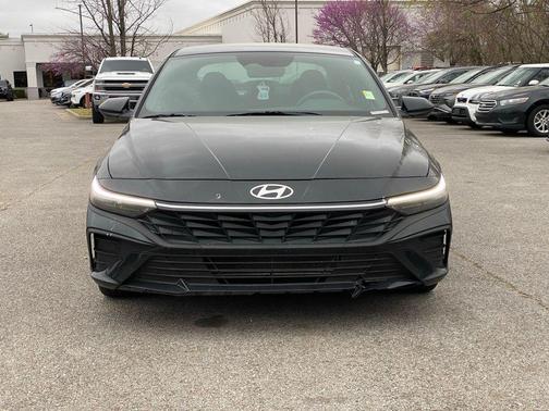 2025 Hyundai ELANTRA Sport