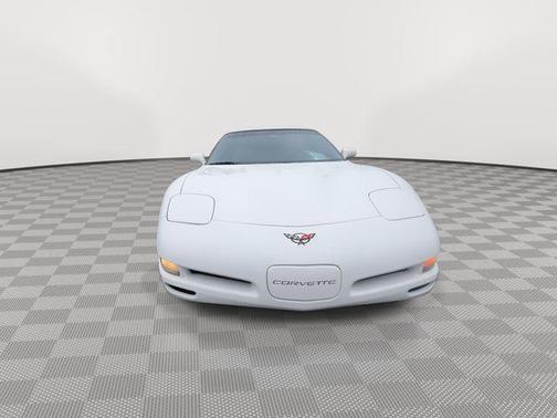 2001 Chevrolet Corvette Base