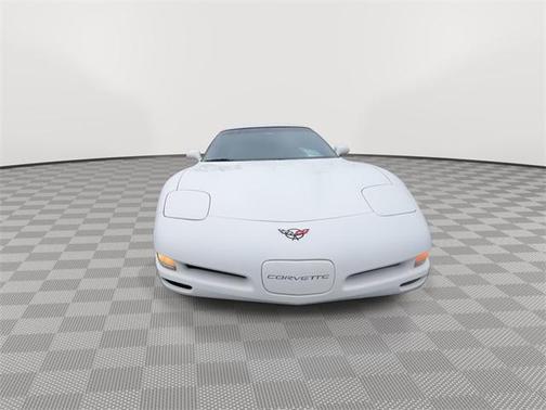 2001 Chevrolet Corvette Base