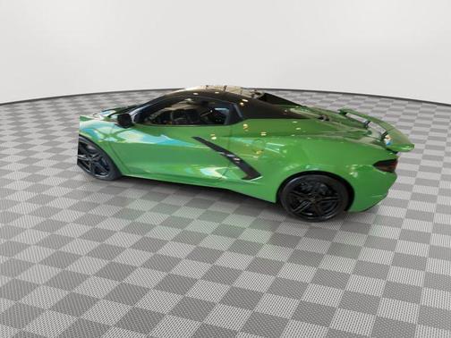 2026 Chevrolet Corvette Stingray w/2LT