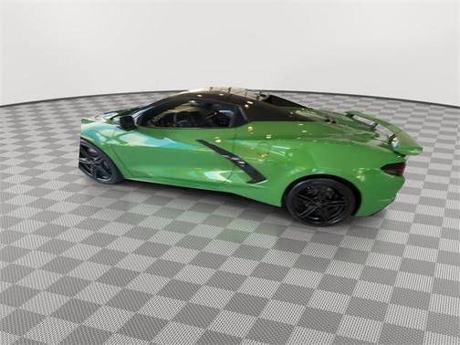 2026 Chevrolet Corvette Stingray w/2LT