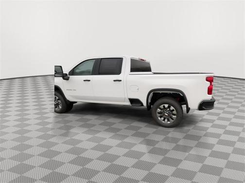 2026 Chevrolet Silverado 2500 Custom