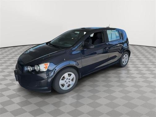 2016 Chevrolet Sonic LS