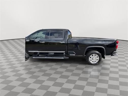 2025 Chevrolet Silverado 3500 High Country