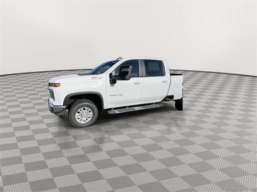 2025 Chevrolet Silverado 3500 LT