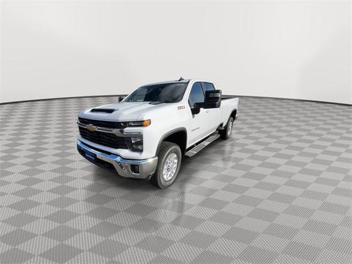 2025 Chevrolet Silverado 3500 LT