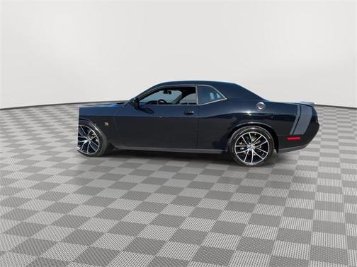 2016 Dodge Challenger R/T Scat Pack