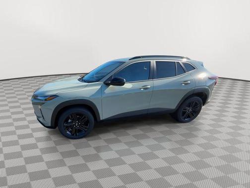 Cacti Green 2026 Chevrolet Trax FWD ACTIV