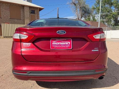 Red 2015 Ford Fusion SE