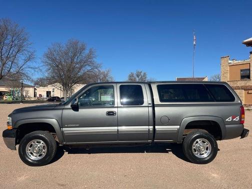 Gray 2002 Chevrolet Silverado 2500 LS H/D Extended Cab