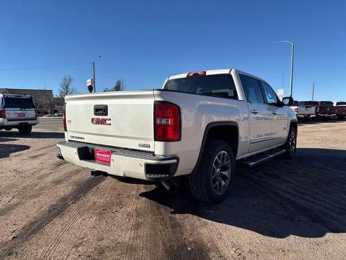 White 2014 GMC Sierra 1500 SLT