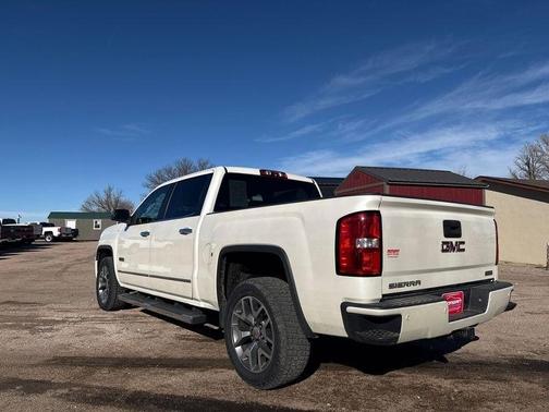 White 2014 GMC Sierra 1500 SLT