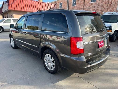 Gray 2016 Chrysler Town & Country Touring
