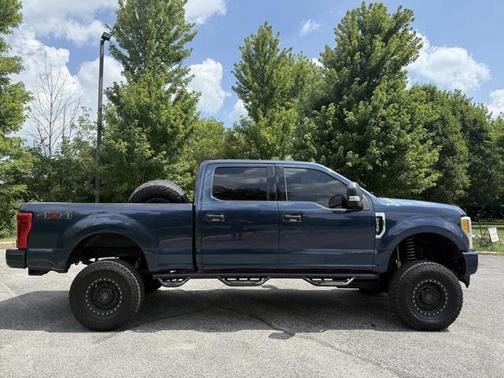 2017 Ford F-250 XLT