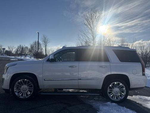 2016 Cadillac Escalade Platinum