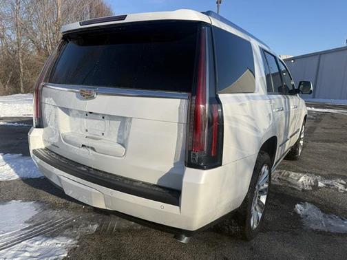 2016 Cadillac Escalade Platinum