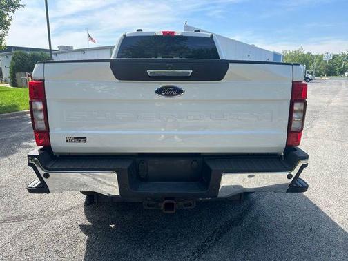Oxford White 2021 Ford F-250 Lariat