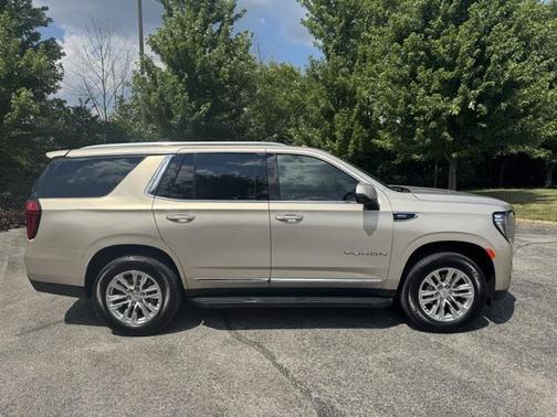 2024 GMC Yukon SLT