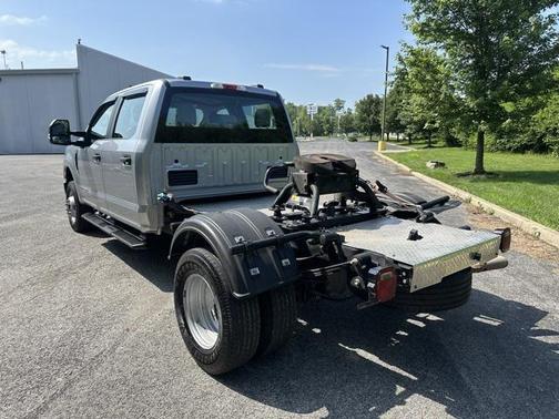 2022 Ford F-350 XL
