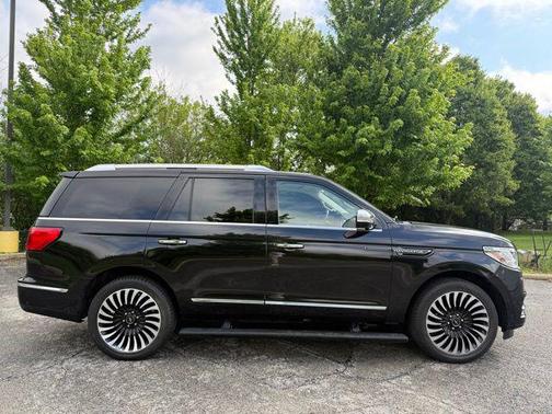 Black Metallic 2019 Lincoln Navigator Black Label