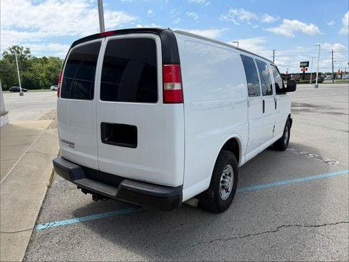 Summit White 2013 Chevrolet Express 2500 Work Van