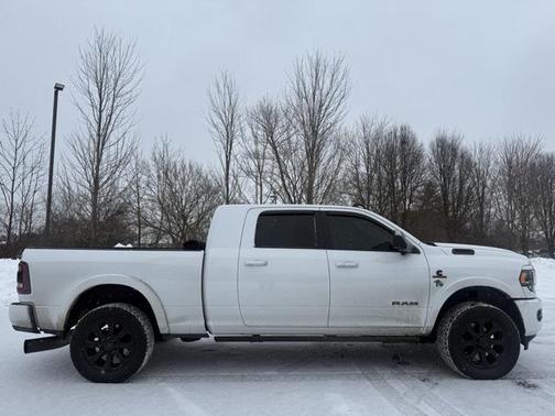 2021 RAM 2500 Limited Mega Cab 4x4 6'4' Box