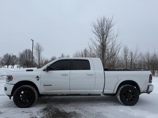 2021 RAM 2500 Limited Mega Cab 4x4 6'4' Box