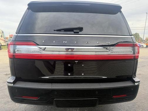 2018 Lincoln Navigator L Select