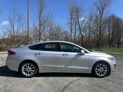 2019 Ford Fusion Hybrid SEL