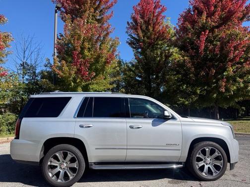 Quicksilver Metallic 2017 GMC Yukon Denali