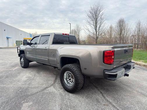 Pepperdust Metallic 2017 Chevrolet Silverado 3500 High Country