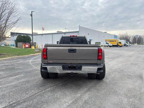 Pepperdust Metallic 2017 Chevrolet Silverado 3500 High Country
