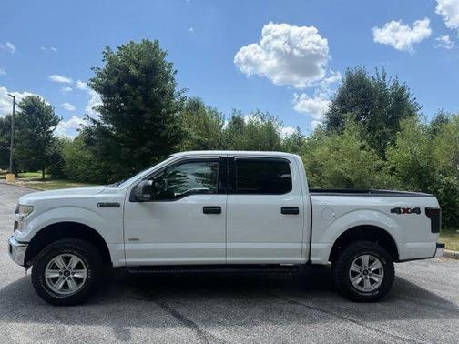 Ruby Red Metallic Tinted Clearcoat 2016 Ford F-150 XLT