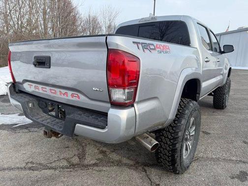 2017 Toyota Tacoma Base
