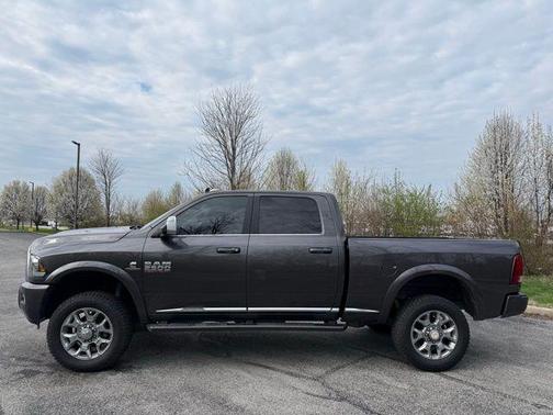 Granite Crystal Metallic Clearcoat 2018 RAM 2500 Limited Crew Cab 4x4 6'4' Box