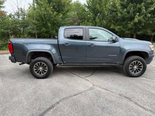 Shadow Gray Metallic 2019 Chevrolet Colorado ZR2