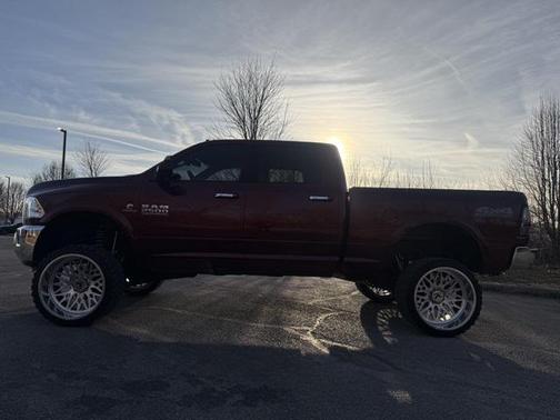 2017 RAM 2500 Big Horn Crew Cab 4x4 6'4' Box