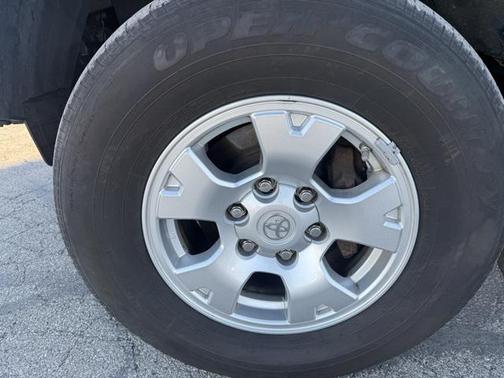 2014 Toyota Tacoma Base