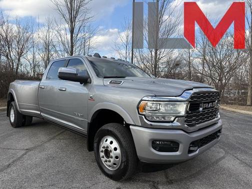 2019 RAM 3500 Limited Crew Cab 4x4 8' Box