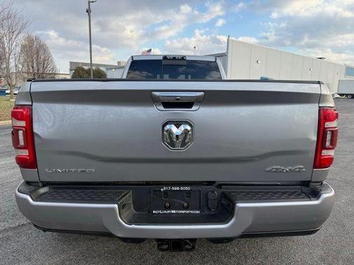 2019 RAM 3500 Limited Crew Cab 4x4 8' Box