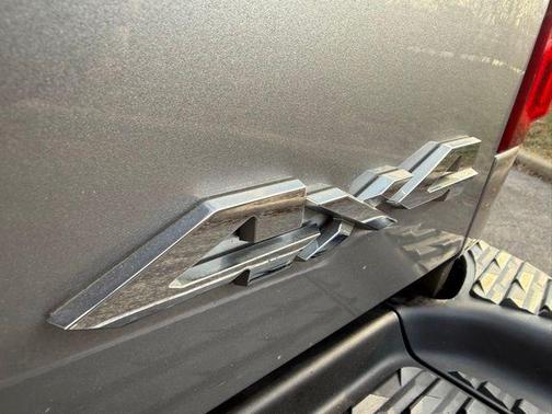 2019 RAM 3500 Limited Crew Cab 4x4 8' Box