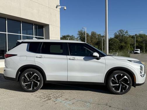 2022 Mitsubishi Outlander ES 2.5 S-AWC