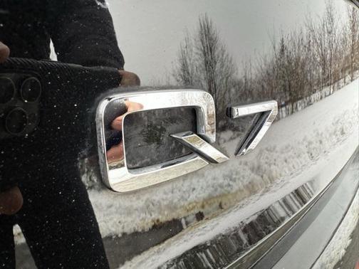 2023 Audi Q7 45 Premium Plus