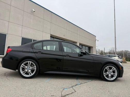 Black Sapphire Metallic 2013 BMW 335 i xDrive