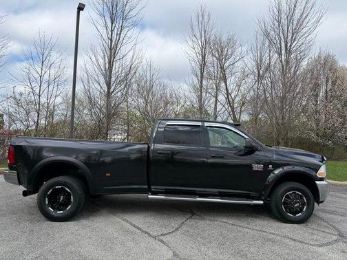 Brilliant Black Crystal Pearlcoat 2011 Dodge Ram 3500 ST